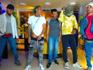 Yaya--728 – webcam model profile photo Image 11