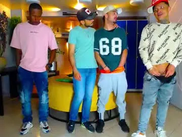 Yaya--728 – webcam model profile photo Image 15