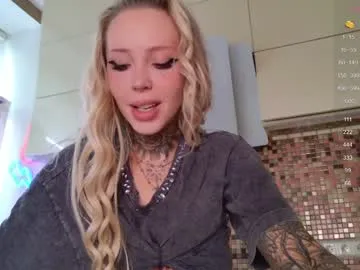 milabunny_ – webcam model profile photo Image 9