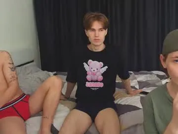 R0422 – webcam model profile photo Image 19