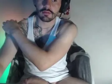 onlykira – webcam model profile photo Image 9