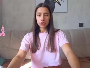 Crypto_Live – webcam model profile photo Image 14