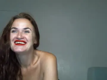 Helen_Vidall – webcam model profile photo Image 7