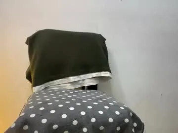 hunglikecrazyy – webcam model profile photo Image 16