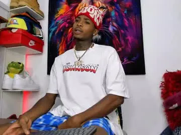 Benson18y – webcam model profile photo Image 11