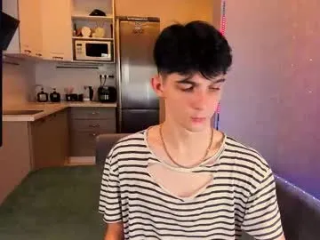 i_n_d_i_c_a – webcam model profile photo Image 18