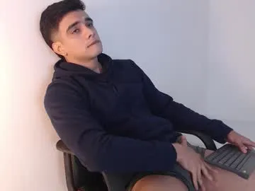 bigman32124 – webcam model profile photo Image 13