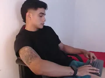 bigman32124 – webcam model profile photo Image 17