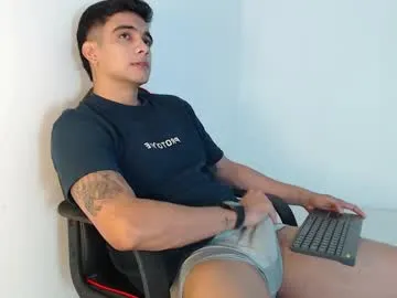 bigman32124 – webcam model profile photo Image 2