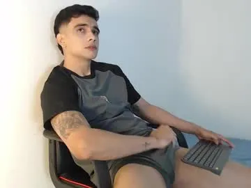 bigman32124 – webcam model profile photo Image 3