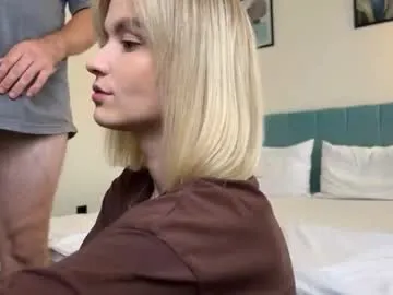 eli_sun – webcam model profile photo Image 12