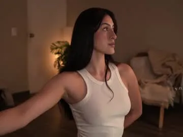 PumaShyXD – webcam model profile photo Image 17