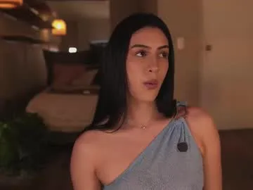 PumaShyXD – webcam model profile photo Image 7