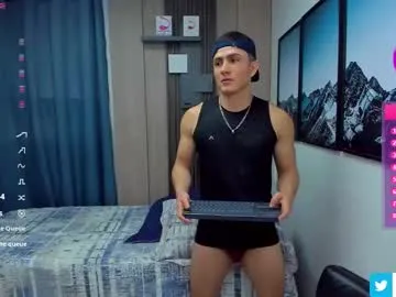 Yui-Ch – webcam model profile photo Image 3