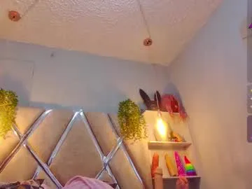 indialatin – webcam model profile photo Image 2