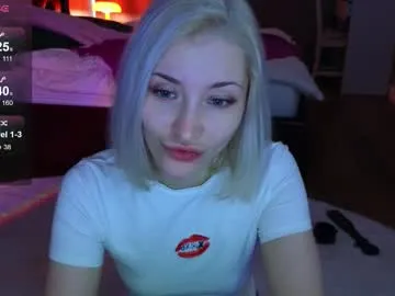 nayomi_34f – webcam model profile photo Image 12