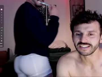 onlykira – webcam model profile photo Image 11