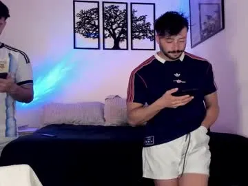 onlykira – webcam model profile photo Image 16