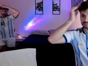 onlykira – webcam model profile photo Image 17