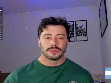 onlykira – webcam model profile photo Image 7