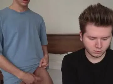 R0422 – webcam model profile photo Image 16