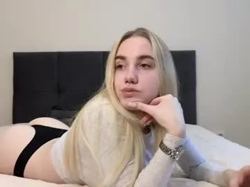 nakedbakers – webcam model profile photo Image 3