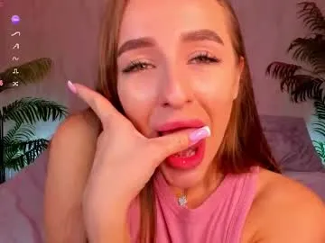 Runarunapi – webcam model profile photo Image 12