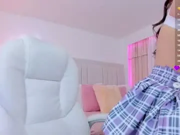 Runarunapi – webcam model profile photo Image 6