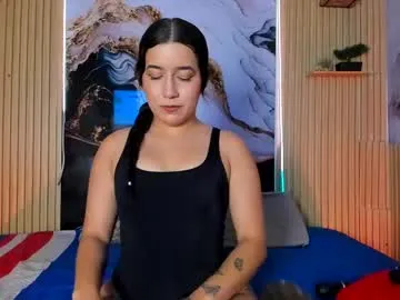 Runarunapi – webcam model profile photo Image 7