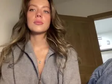 Ribon_n – webcam model profile photo Image 17