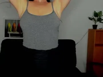 tiffanyhouston_ – webcam model profile photo Image 18