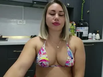 Runarunapi – webcam model profile photo Image 19