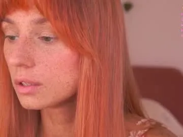 mon1_day – webcam model profile photo Image 9