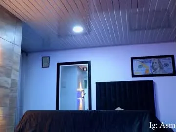 hana-08787- – webcam model profile photo Image 15