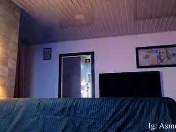 hana-08787- – webcam model profile photo Image 5