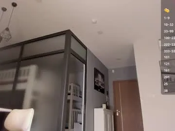 mia_dynasty – webcam model profile photo Image 11