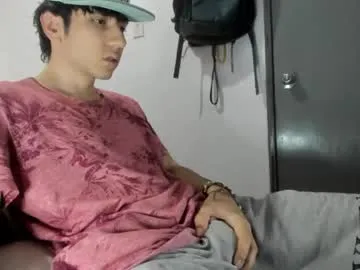 yournewfavourite – webcam model profile photo Image 11