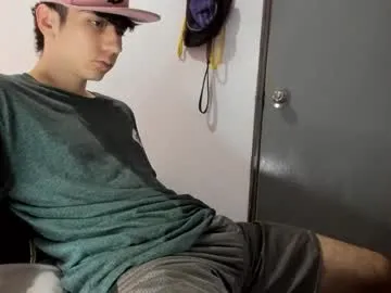 yournewfavourite – webcam model profile photo Image 8