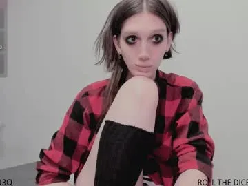 R-bonbon – webcam model profile photo Image 7