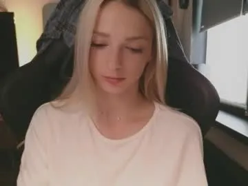 Anaya77 – webcam model profile photo Image 7