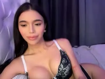 caylin – webcam model profile photo Image 17