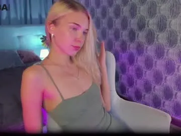 bella_stewartt – webcam model profile photo