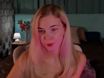 winter11 – webcam model profile photo Image 11