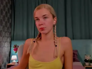 winter11 – webcam model profile photo Image 14