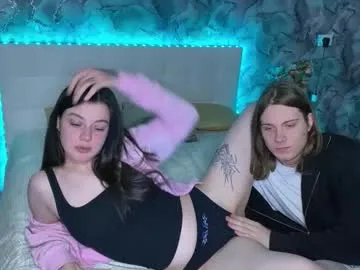 _Alicee_1 – webcam model profile photo Image 4