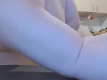 PumaShyXD – webcam model profile photo Image 7