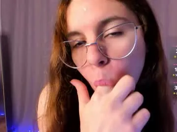 winter11 – webcam model profile photo Image 14