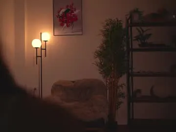 Cute-Simmi69 – webcam model profile photo Image 17