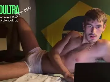 caylin – webcam model profile photo Image 14