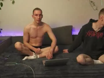 Benson18y – webcam model profile photo Image 13